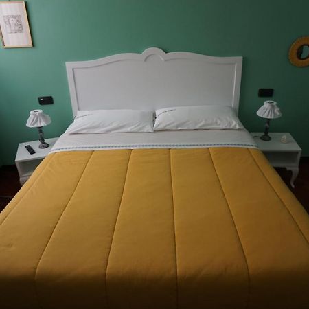 Gli Anemoni B&B Free Parking Genoa Exterior photo